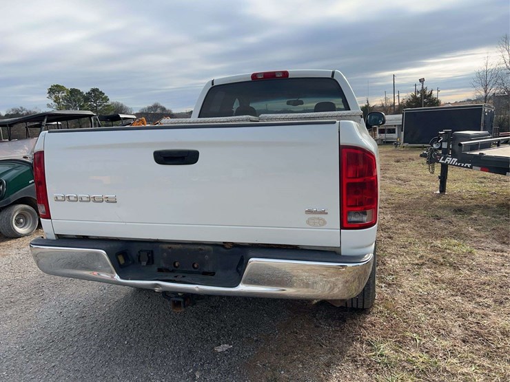 2003-dodge-1500-image-10