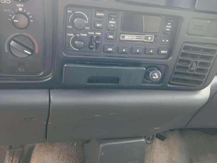 1996-dodge-2500-image-20