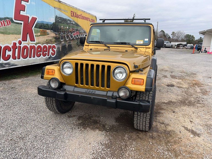 2002-jeep-wrangler-sport-image-7