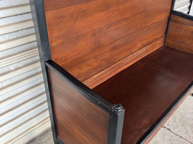 antique-wooden-bench-image-2