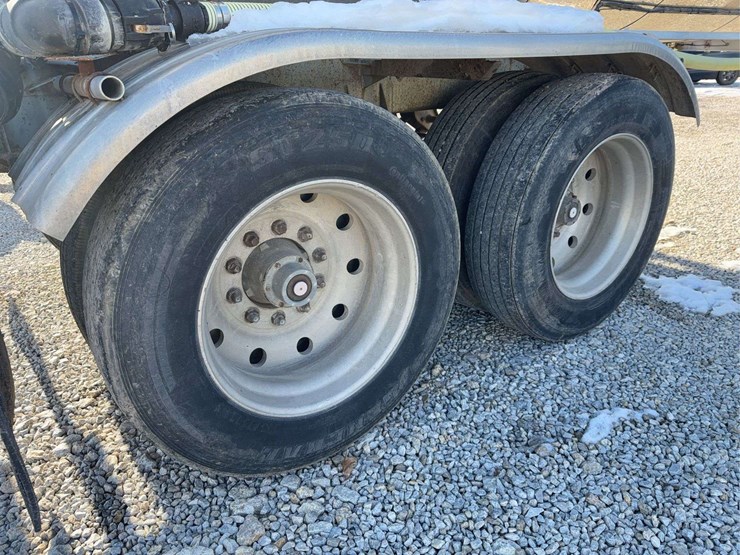 1990-ss-barbell-tanker-trailer-with-2-baffles-image-6