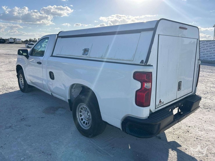 2020-chevrolet-silverado-1500-image-4