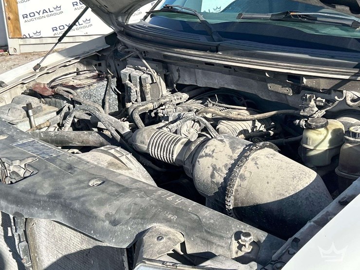 2016-ford-f150-image-8