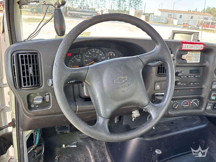 2088-chevrolet-c7500-altec-ta40-41ft.-bucket-truck-image-46