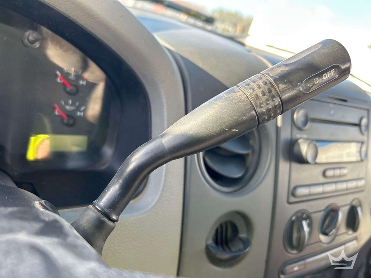 2016-ford-f150-image-17