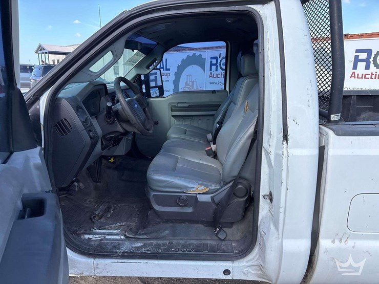 2015-ford-f250-image-14