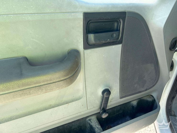 2016-ford-f150-image-11