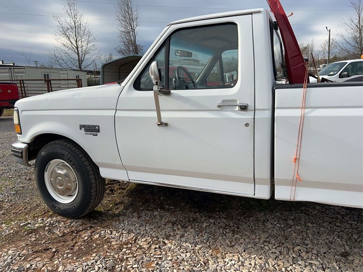 1997-ford-f250-image-12