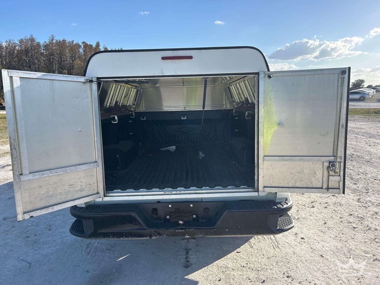 2020-chevrolet-silverado-1500-image-19