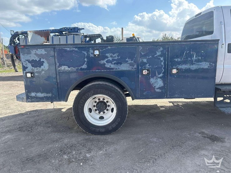 2017-ford-f650-image-36