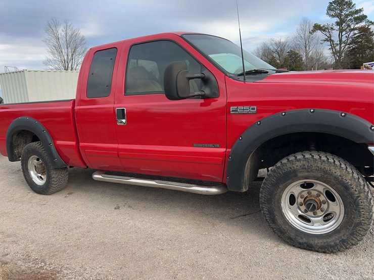 2001-ford-f250-image-13