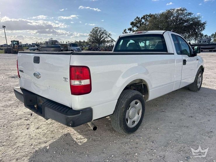 2016-ford-f150-image-3