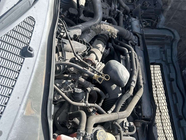 2017-ford-f650-image-7