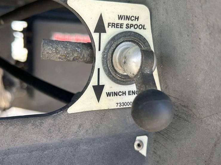 2018-peterbilt-348-image-47