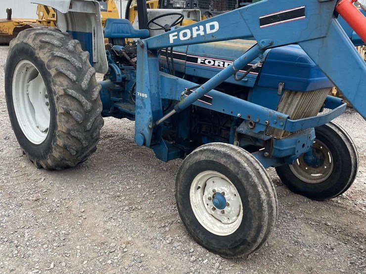 ford-tractor-image-5