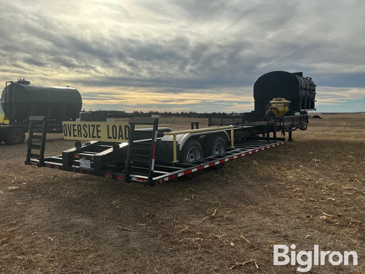 2013-j-d-skiles-pit-stop-t/a-drop-deck-sprayer-trailer-image-4