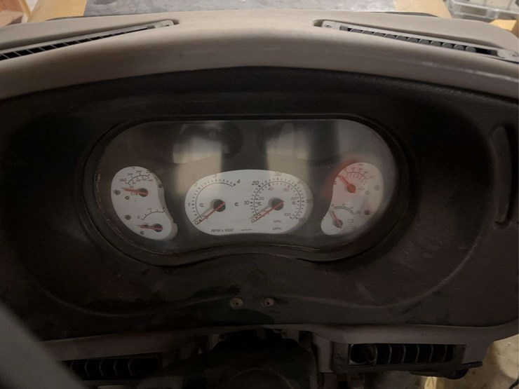 984-rogator-sprayer-w/120'-booms-image-12