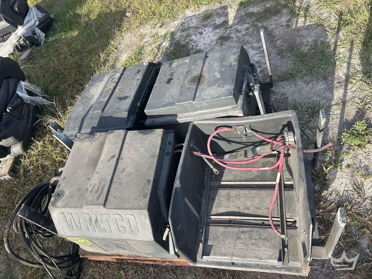 miscellaneous-hydraulic-tanks-image-9