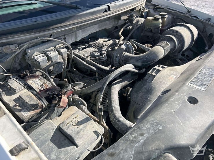 2016-ford-f150-image-9