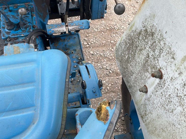 ford-tractor-image-13