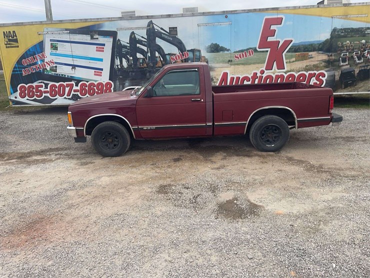 1993-chevrolet-s10-image-3