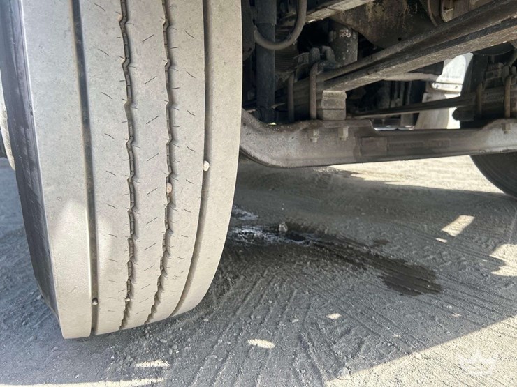 2017-ford-f650-image-53