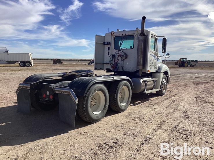 2007-freightliner-columbia-120-t/a-truck-tractor-image-5