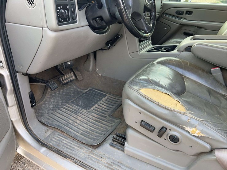 2007-chevrolet-2500-image-19