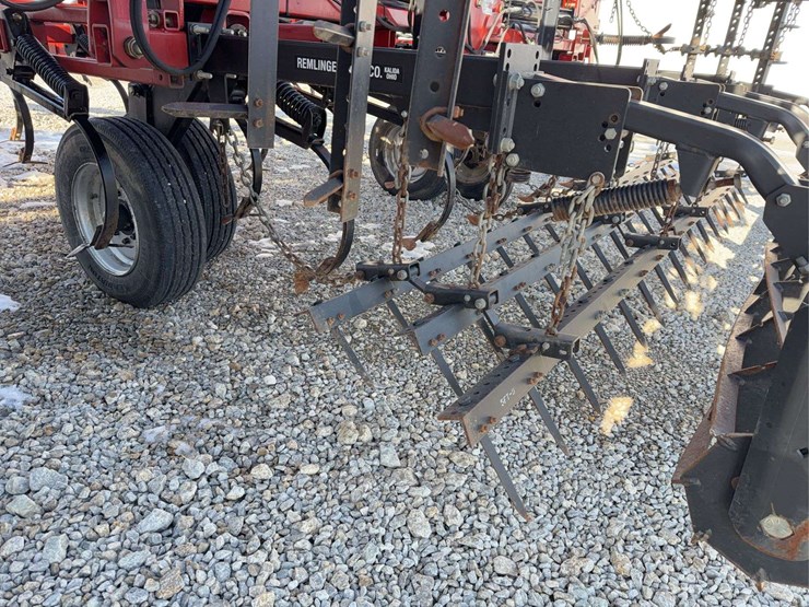 2014-45'-cih-field-cultivator-image-8