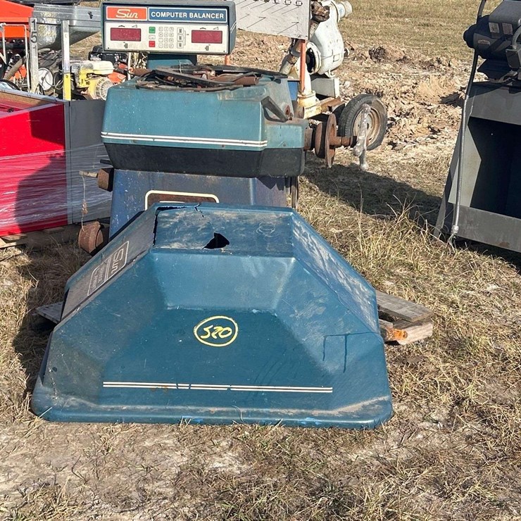 Sun Electric 1742-1 Wheel Balancer