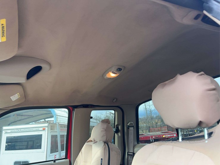 2001-ford-f250-image-26