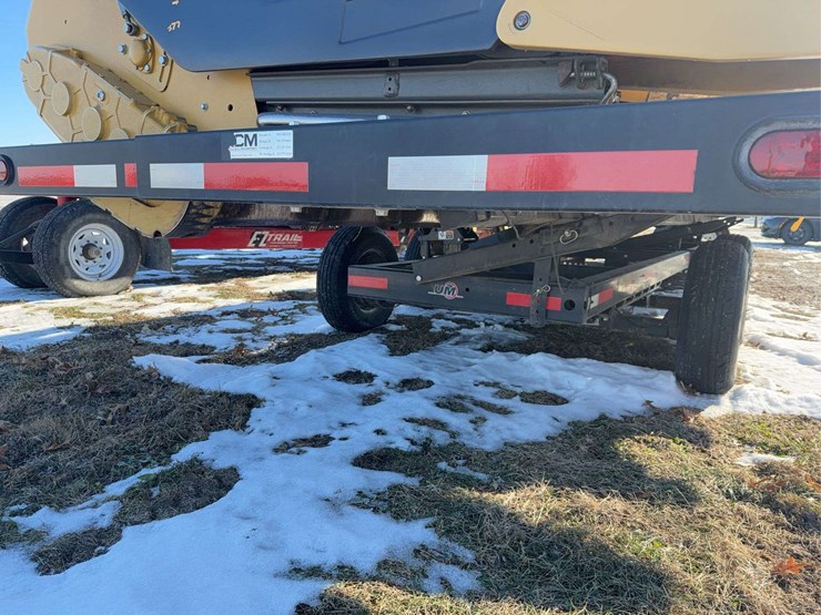 harvest-30'-head-carrier-image-5