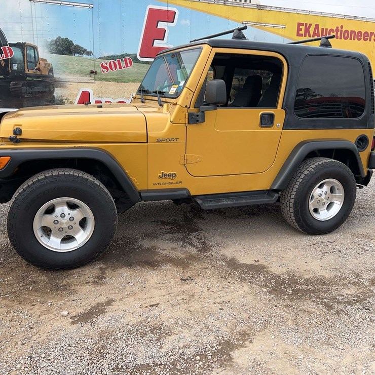 2002 JEEP WRANGLER SPORT