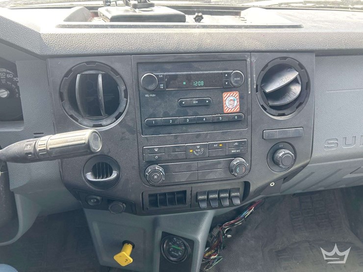 2017-ford-f650-image-15