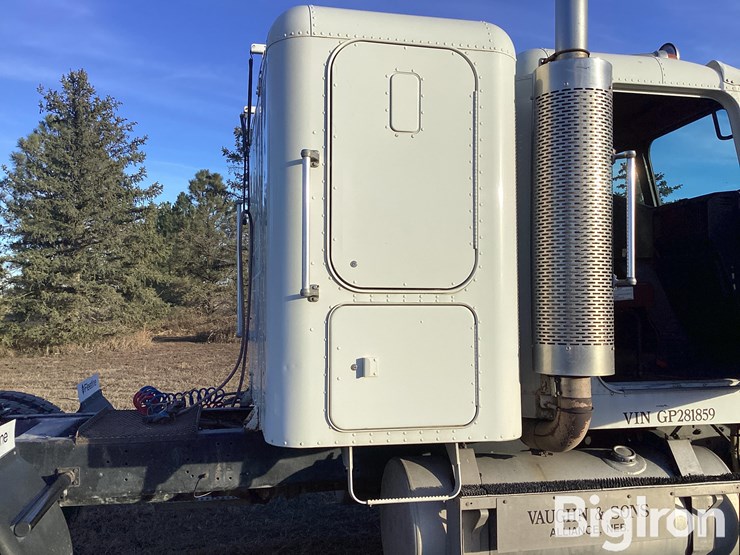 1986-freightliner-flc120-t/a-truck-tractor-image-14