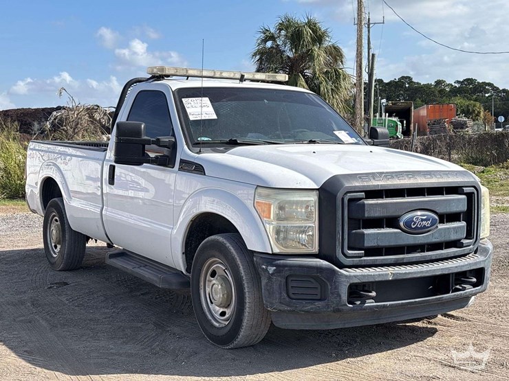 2015-ford-f250-image-2