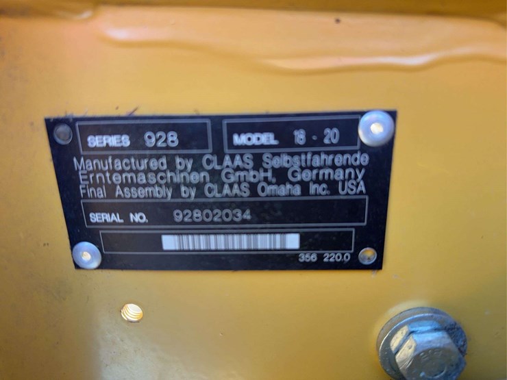 2013-lexion-18-20-corn-head-image-8