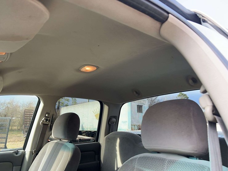 2003-dodge-1500-image-22