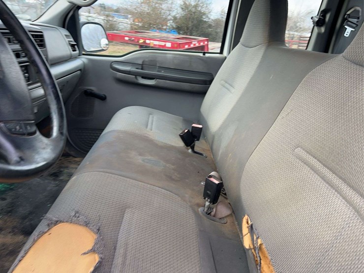 2001-ford-f250-image-19