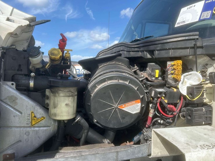 2018-international-workstar-7500-image-10