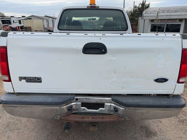 2001-ford-f250-image-4