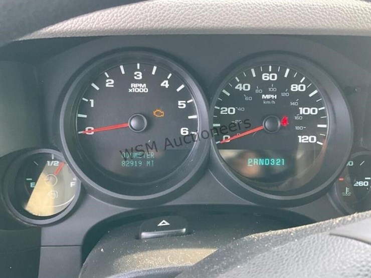 2012-chevrolet-silverado-1500-image-16