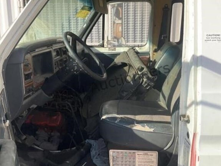 1989-ford-e350-image-19