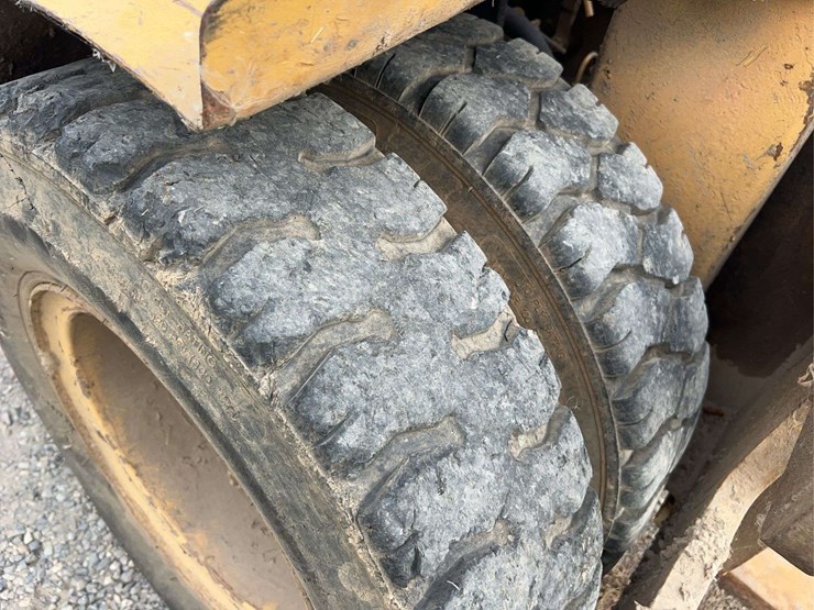 baker-forklift-image-32