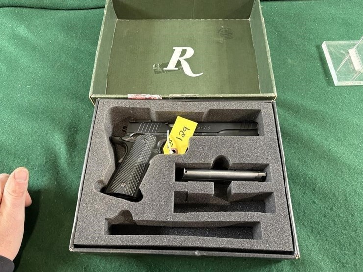 remington-1911-r1-hunter-10mm-pistol-image-2