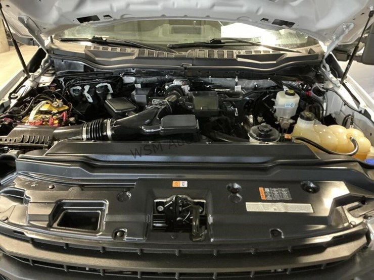 2022-ford-f250-image-14