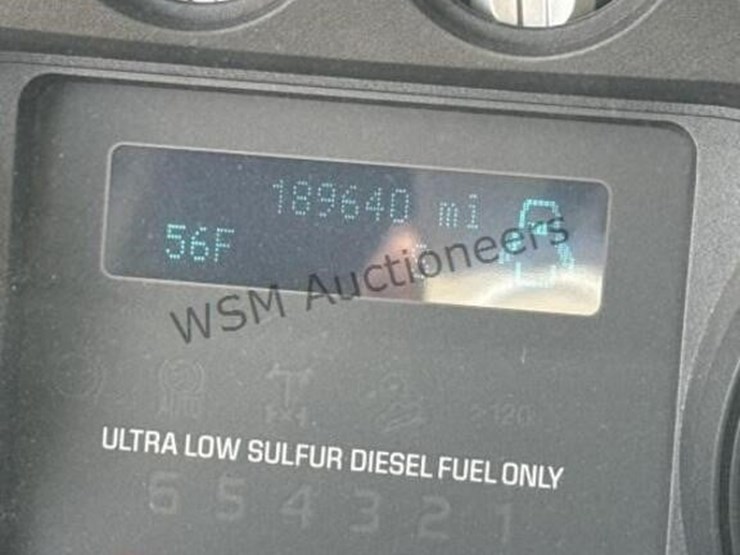 2016-ford-f550-image-30