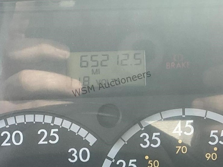 2007-sterling-l7500-image-23