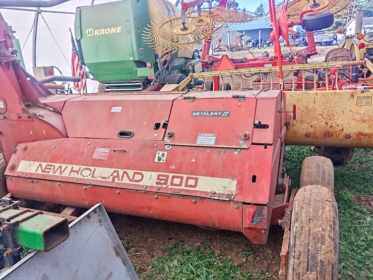 new-holland-900-image-1