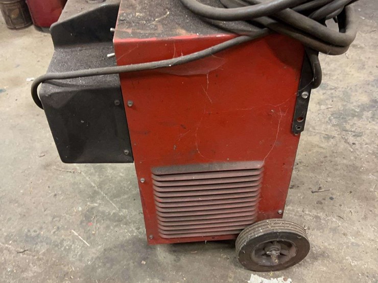 century-plasma-cutter-image-7